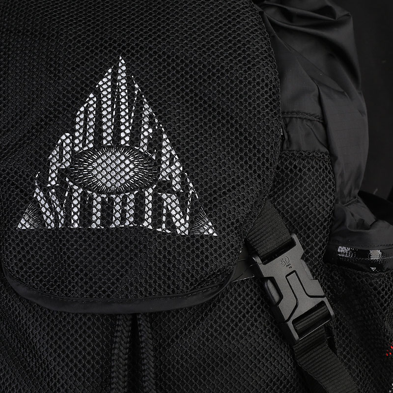  черный рюкзак Nike Kyrie Rucksack 21L CU3939-010 - цена, описание, фото 2